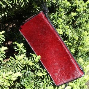 Red Fur Gap Wristlet